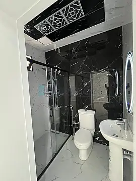 Satılır 4 otaqlı həyət evi 140 m²