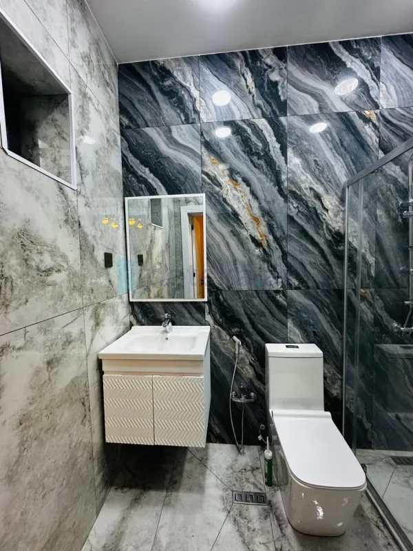 Satılır 4 otaqlı mənzil 170 m²