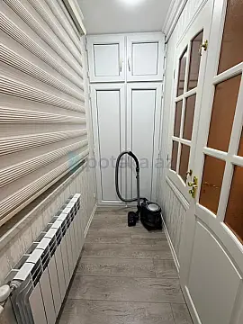 Satılır 2 otaqlı köhnə tikili 60 m²