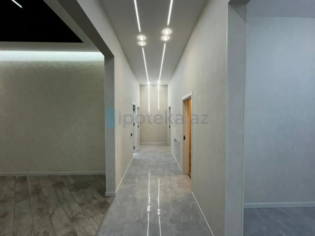 Satılır 4 otaqlı həyət evi 155 m²