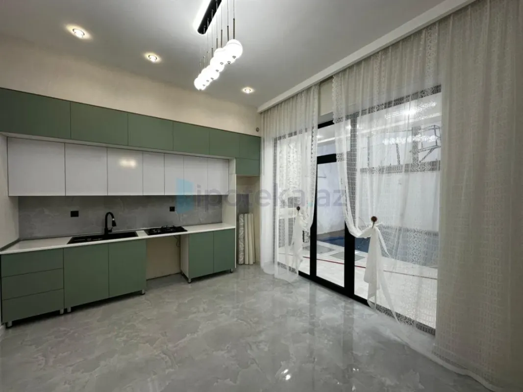 Satılır 4 otaqlı həyət evi 155 m²