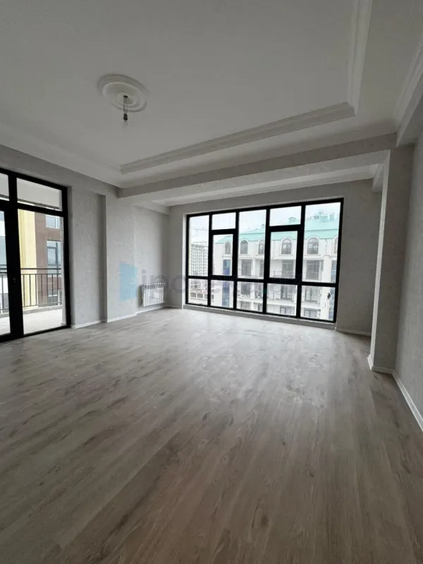 Satılır 2 otaqlı yeni tikili 94 m²