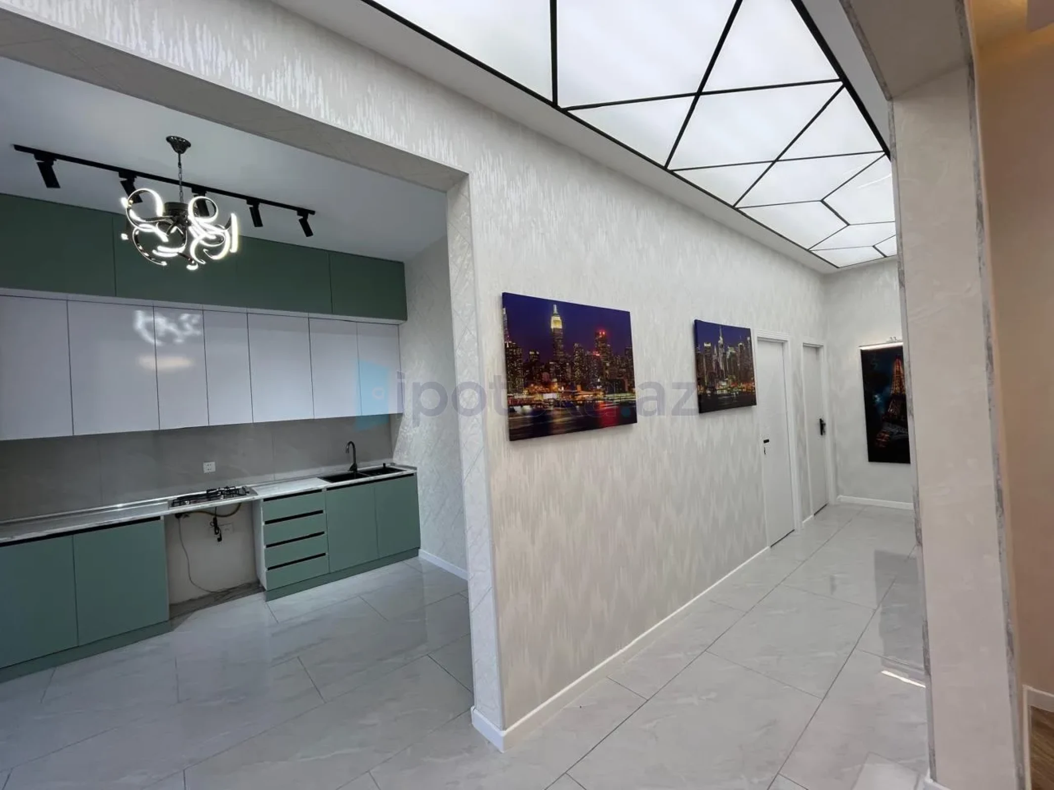 Satılır 4 otaqlı həyət evi 120 m²