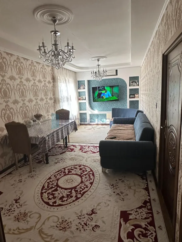 Satılır 4 otaqlı həyət evi 100 m²