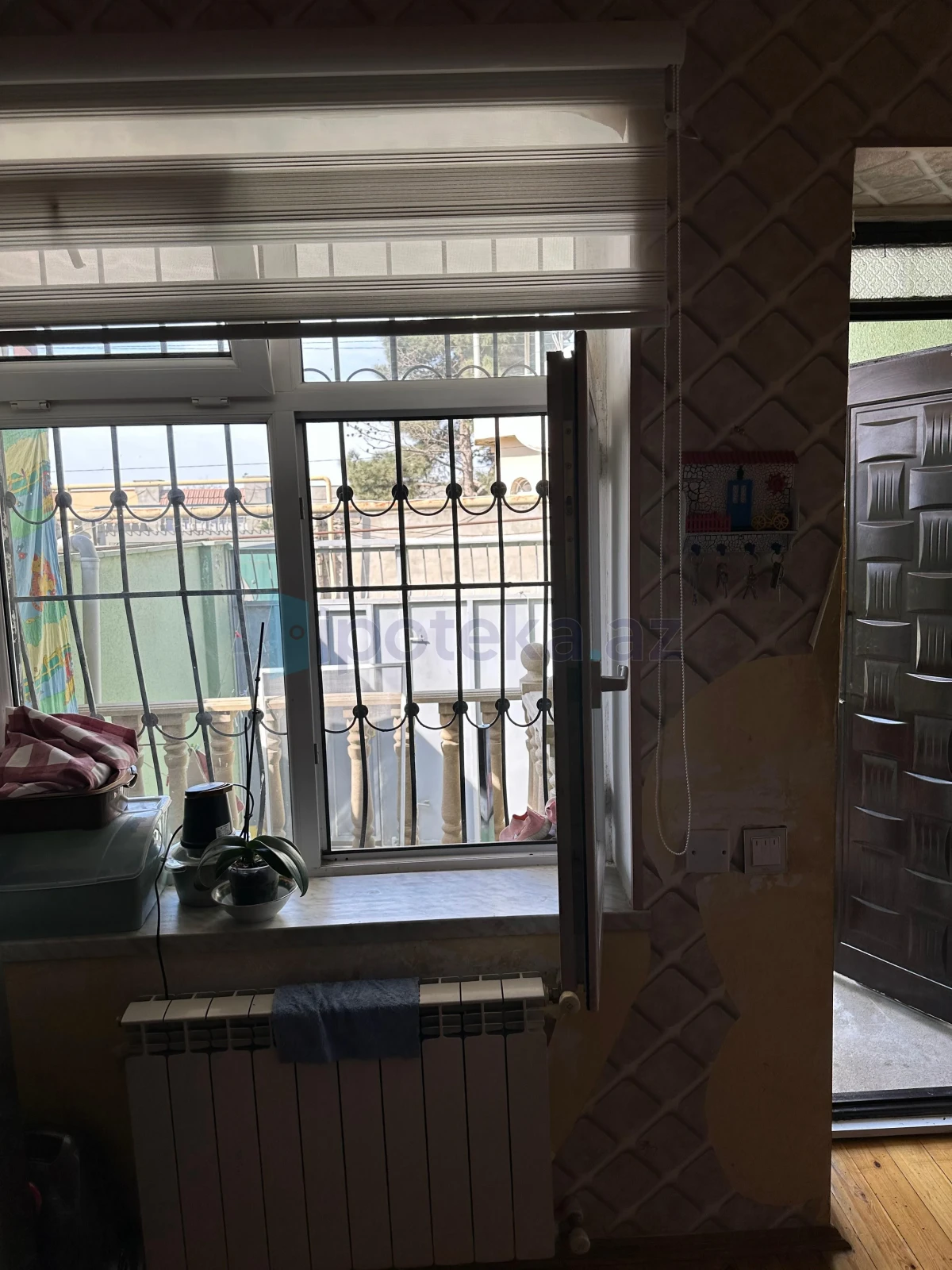 Satılır 4 otaqlı həyət evi 100 m²