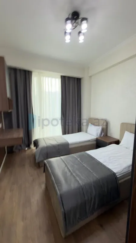 Satılır 3 otaqlı yeni tikili 56 m²