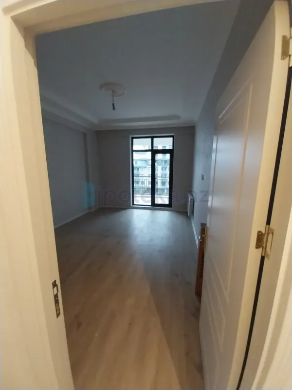 Satılır 2 otaqlı yeni tikili 74 m²