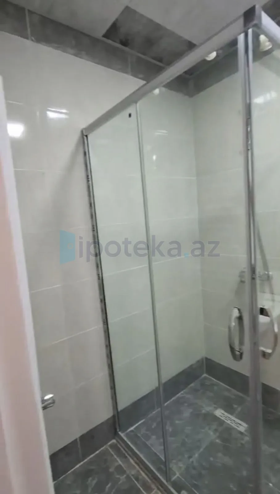 Satılır 2 otaqlı yeni tikili 66 m²