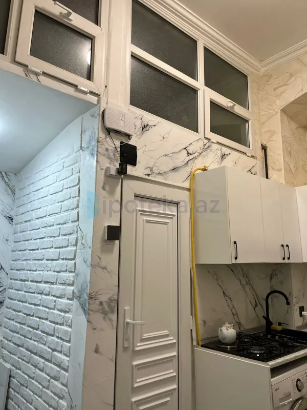 Satılır 1 otaqlı köhnə tikili 26 m²