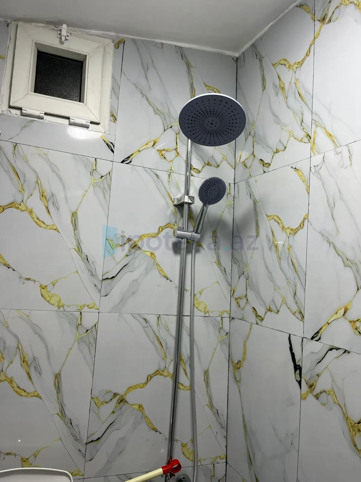 Satılır 1 otaqlı köhnə tikili 26 m²