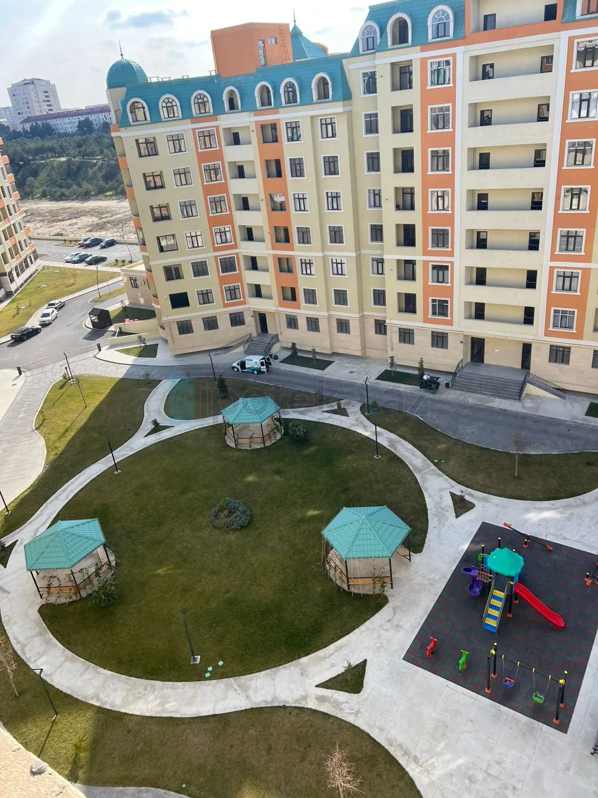 Satılır 2 otaqlı yeni tikili 82 m²