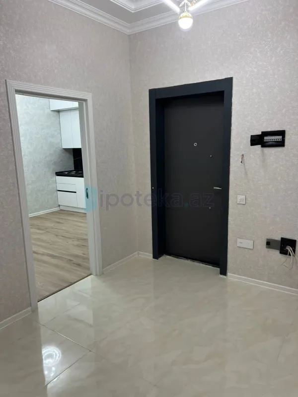 Satılır 2 otaqlı yeni tikili 82 m²