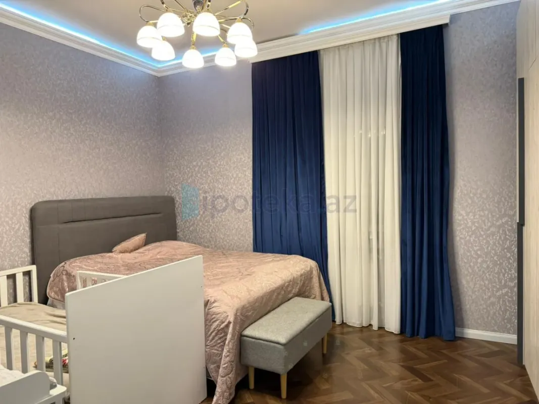 Satılır 2 otaqlı yeni tikili 101 m²