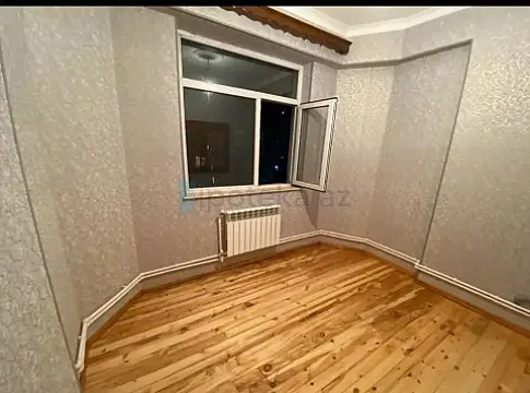 Satılır 3 otaqlı yeni tikili 60 m²