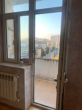 Satılır 3 otaqlı yeni tikili 60 m²