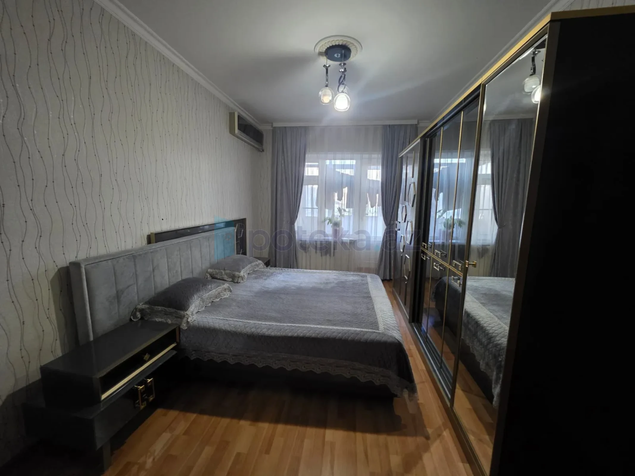 Satılır 3 otaqlı köhnə tikili 70 m²