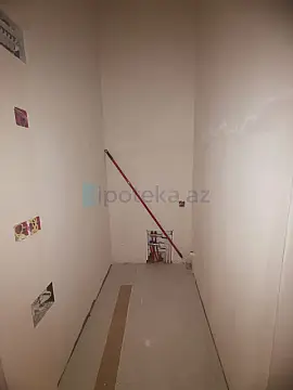 Satılır 3 otaqlı yeni tikili 70 m²