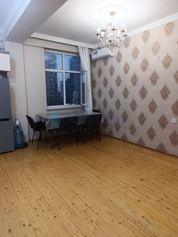 Satılır 2 otaqlı yeni tikili 45 m²