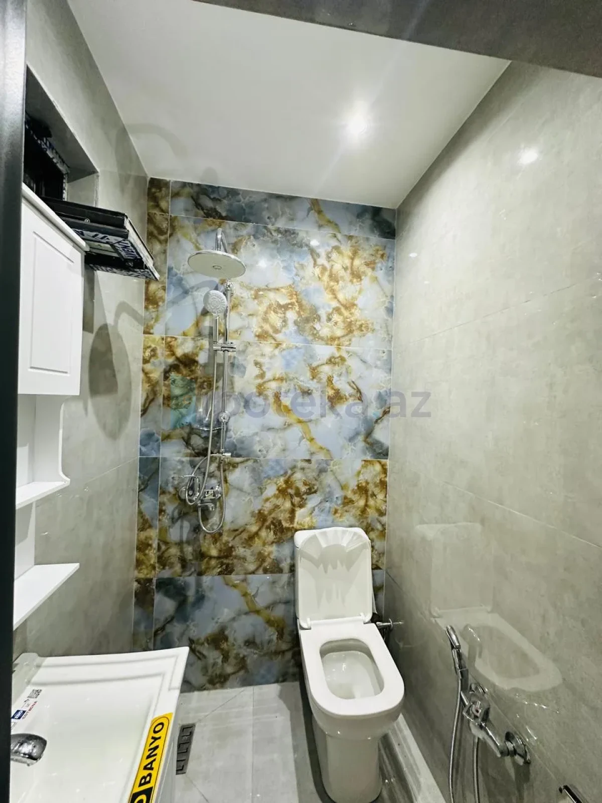 Satılır 3 otaqlı mənzil 140 m²