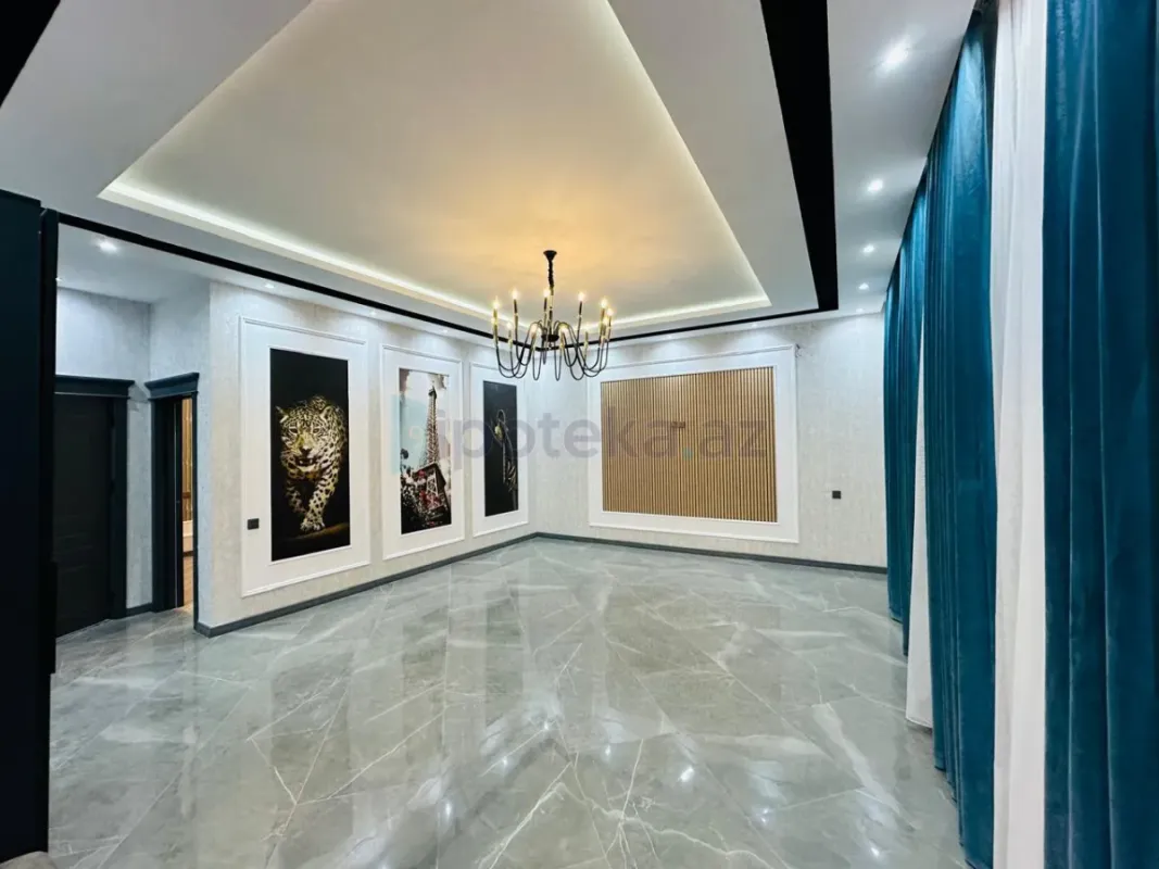 Satılır 3 otaqlı mənzil 140 m²