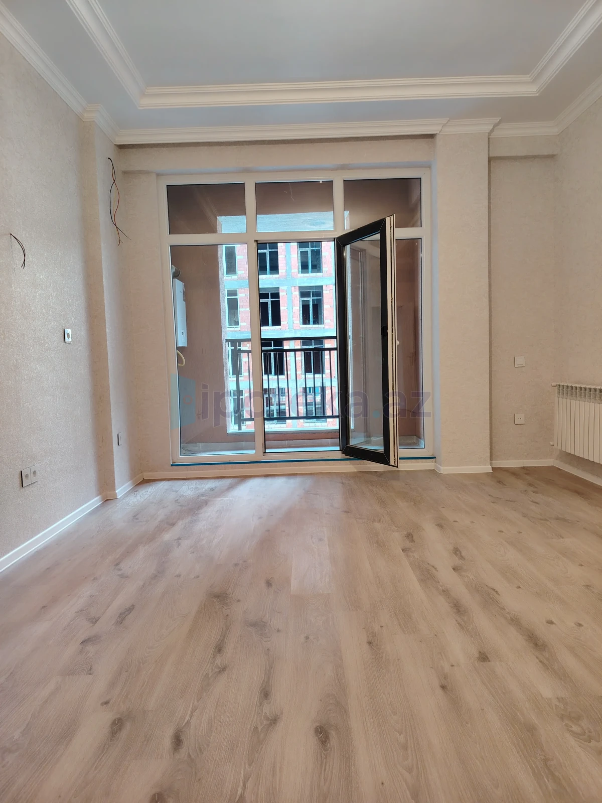 Satılır 3 otaqlı yeni tikili 72 m²