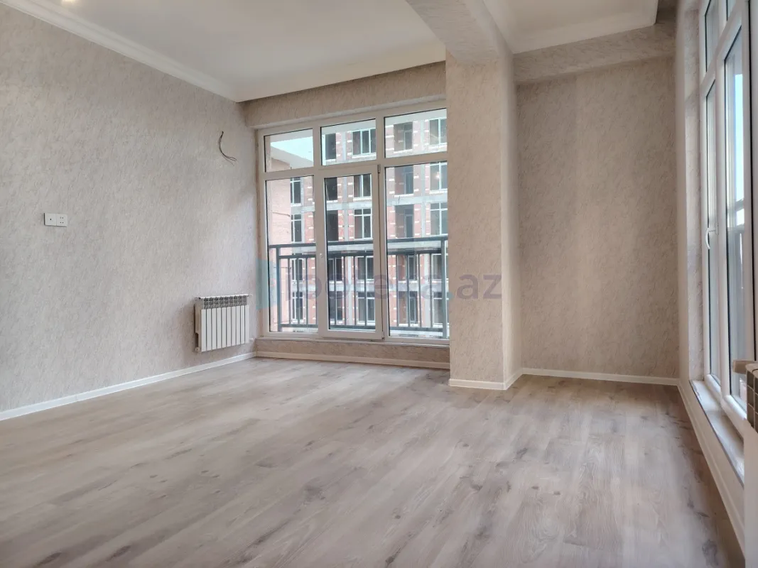 Satılır 3 otaqlı yeni tikili 72 m²