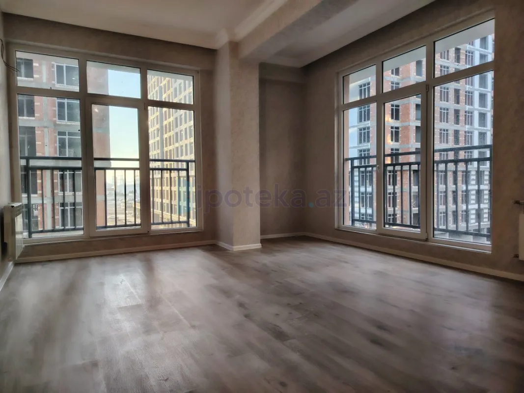 Satılır 3 otaqlı yeni tikili 72 m²
