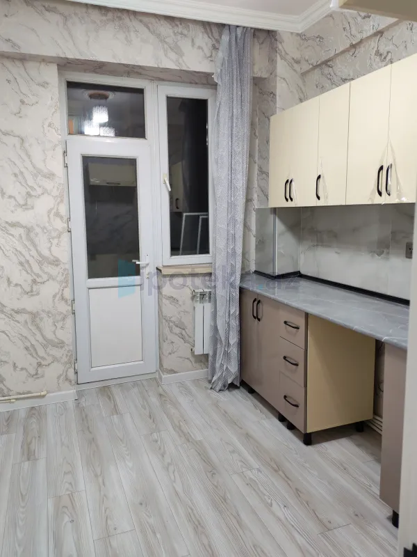 Satılır 2 otaqlı yeni tikili 60 m²