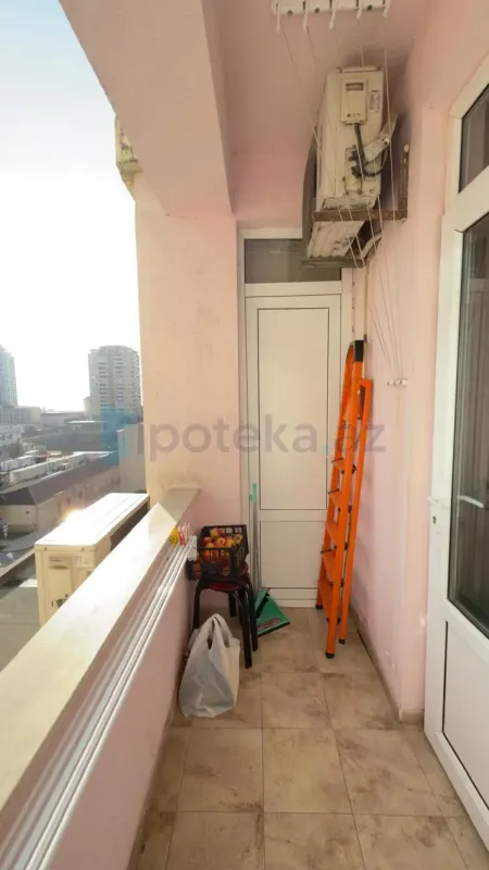 Satılır 3 otaqlı yeni tikili 100 m²