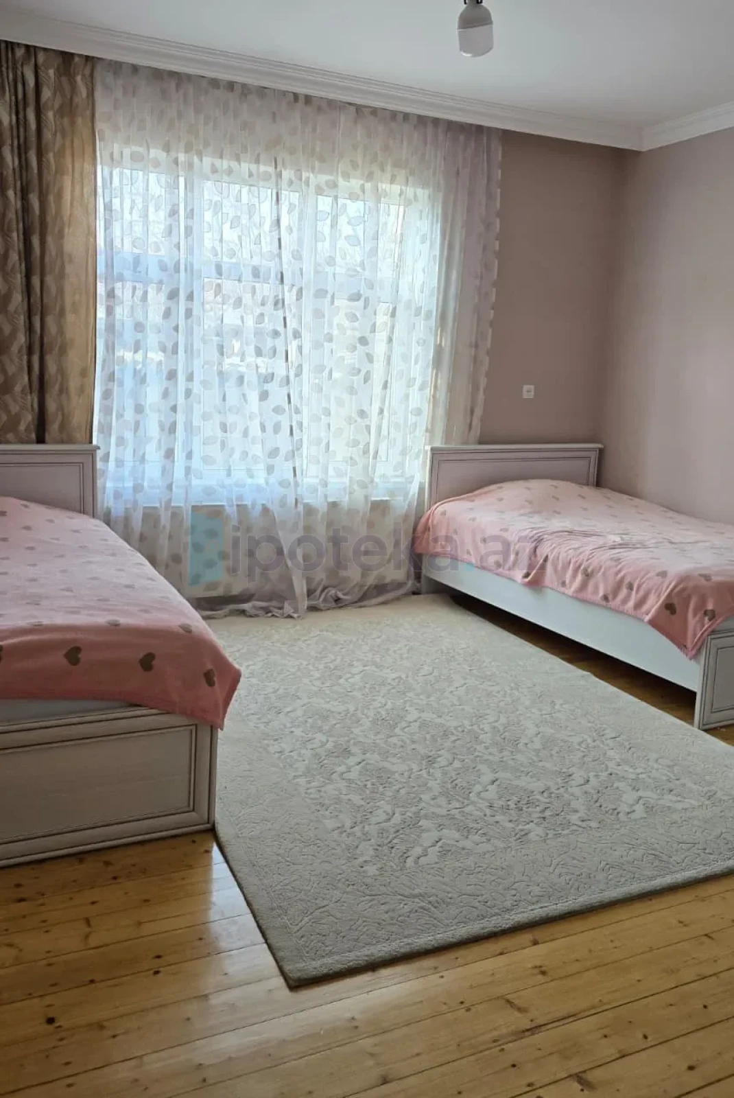 Satılır 4 otaqlı həyət evi 152 m²