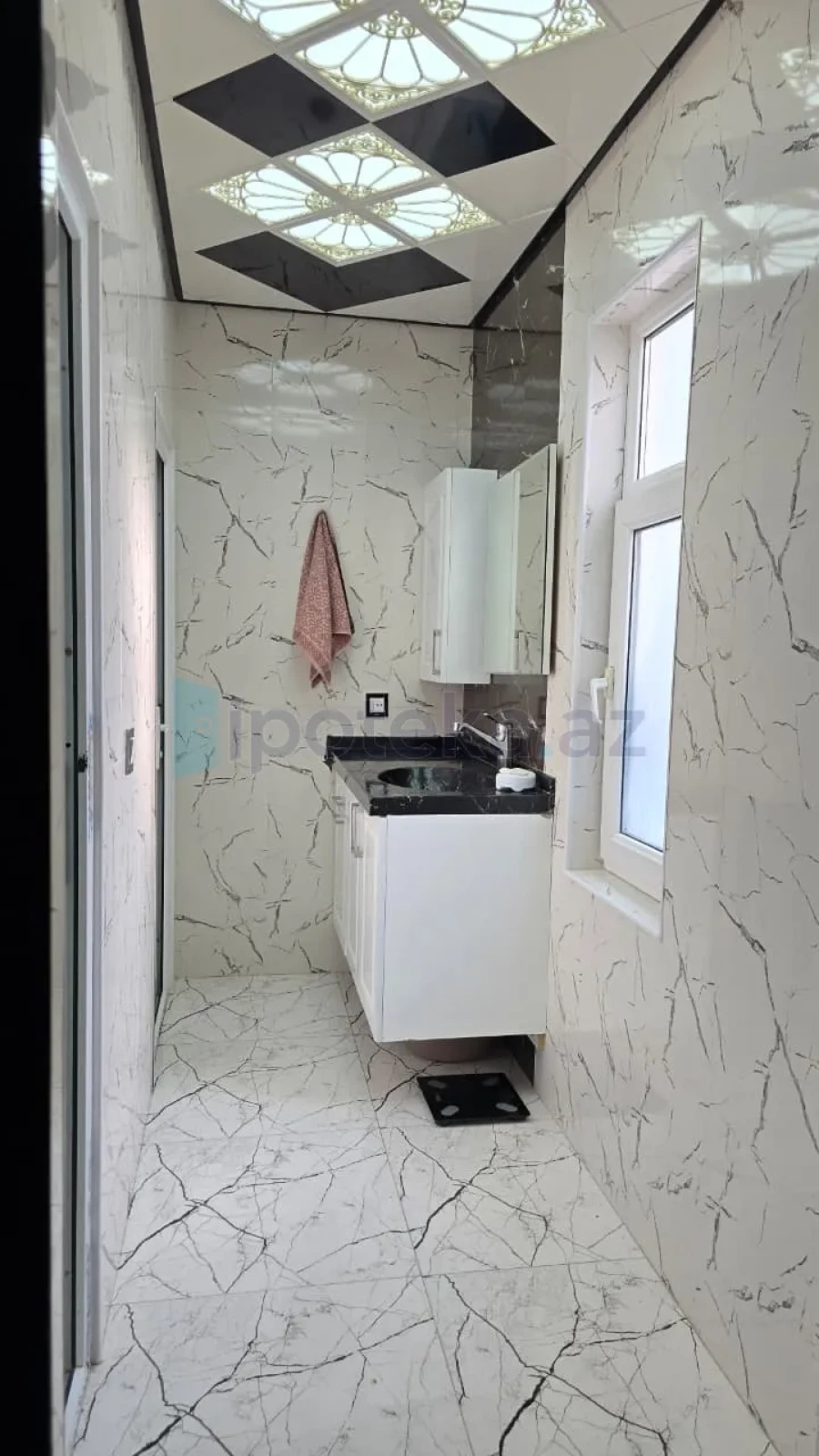 Satılır 4 otaqlı həyət evi 152 m²