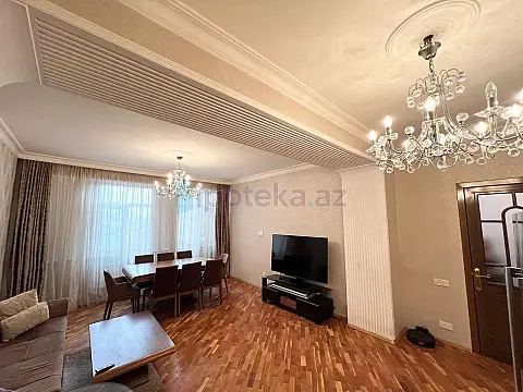 Satılır 3 otaqlı yeni tikili 105 m²