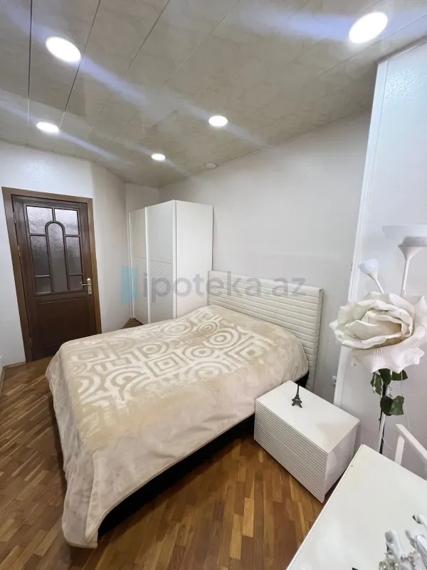 Satılır 3 otaqlı yeni tikili 105 m²