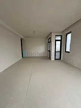 Satılır 4 otaqlı yeni tikili 175 m²