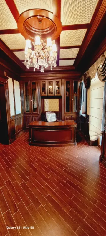 Satılır 20 otaqlı həyət evi 2000 m²