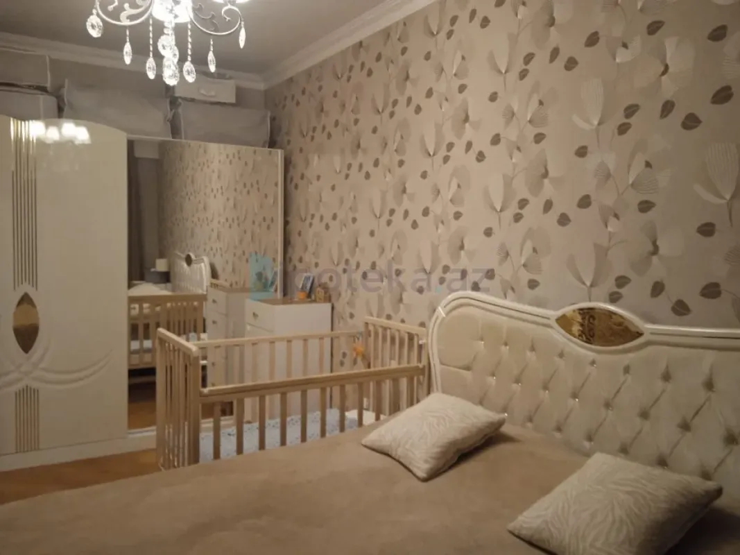 Satılır 3 otaqlı yeni tikili 85 m²