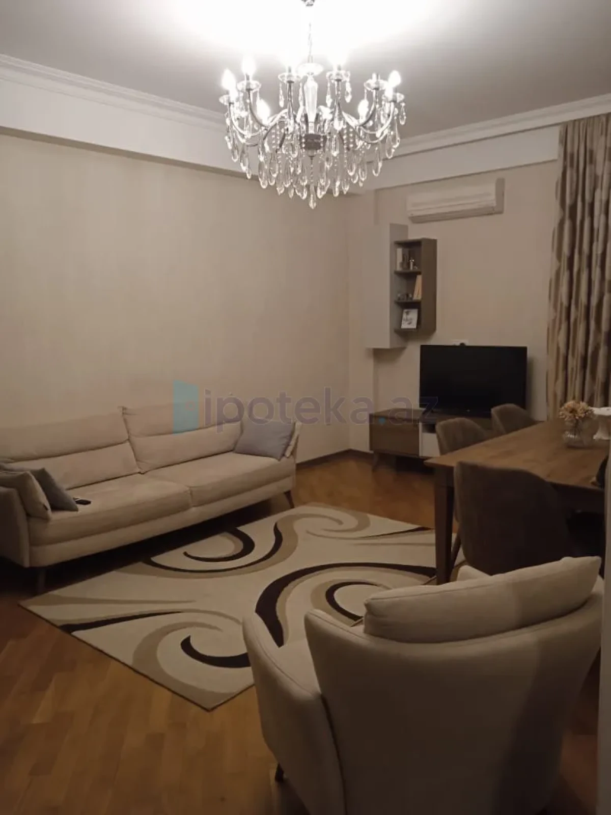 Satılır 3 otaqlı yeni tikili 85 m²