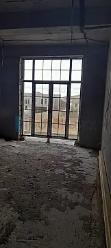 Satılır 6 otaqlı həyət evi 378 m²