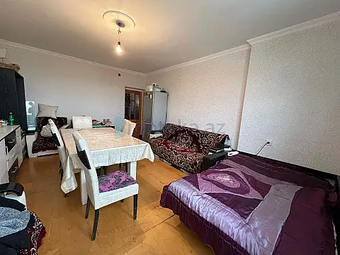 Satılır 3 otaqlı köhnə tikili 55 m²