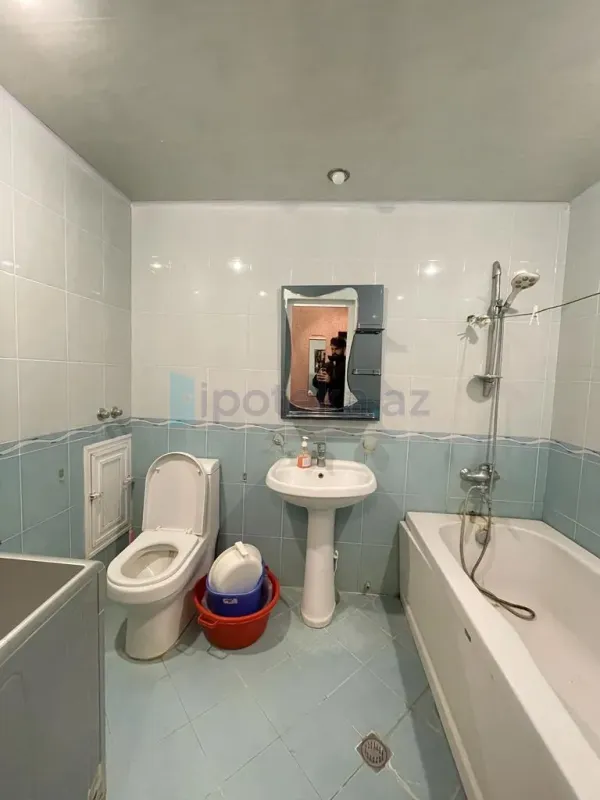 Satılır 2 otaqlı yeni tikili 50 m²