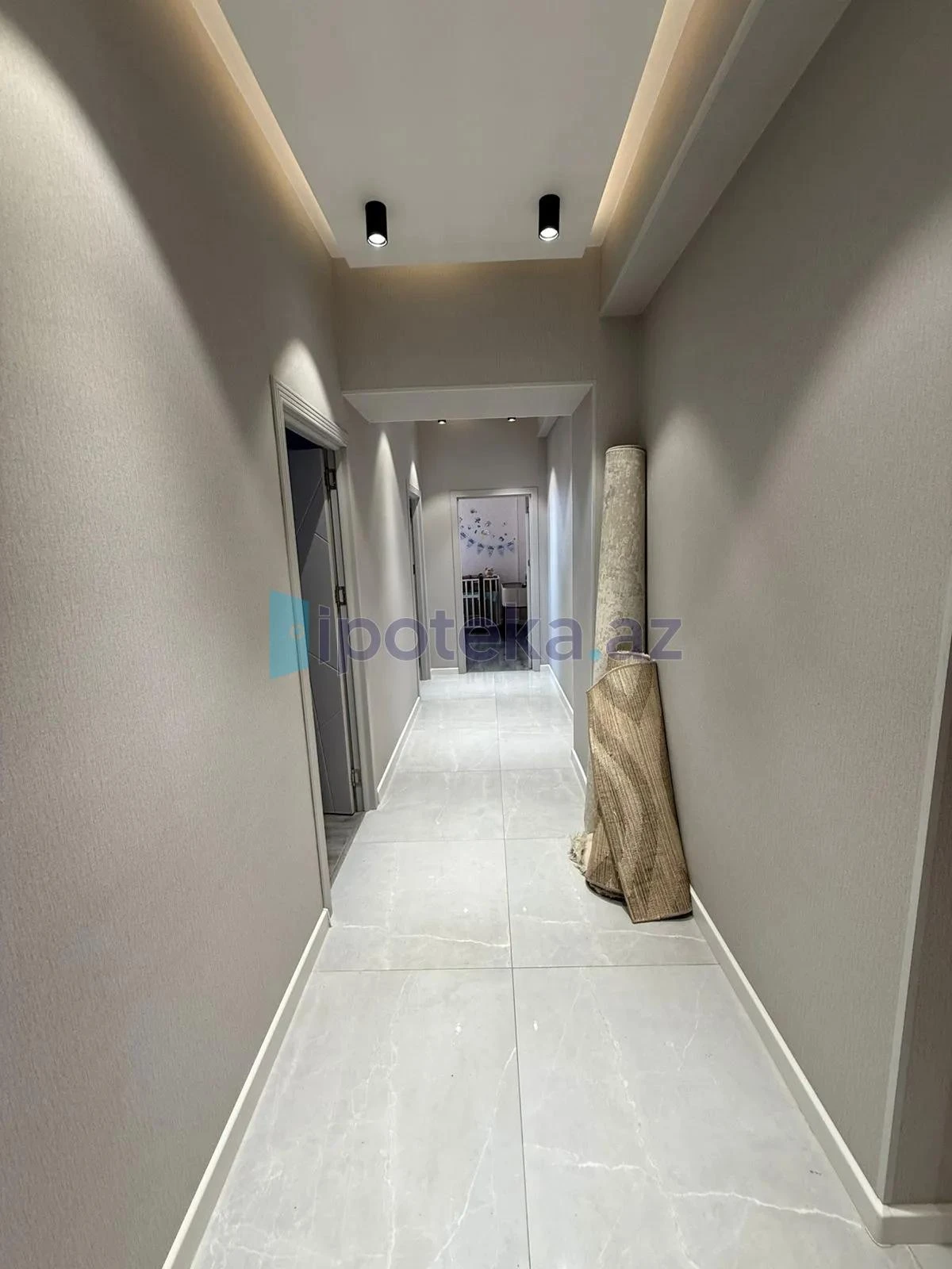 Satılır 2 otaqlı yeni tikili 74 m²