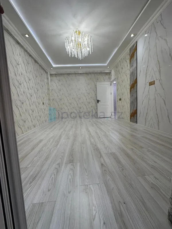 Satılır 3 otaqlı yeni tikili 90 m²