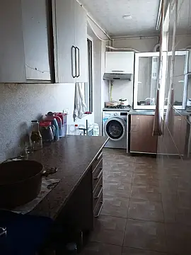 Satılır 3 otaqlı köhnə tikili 73 m²