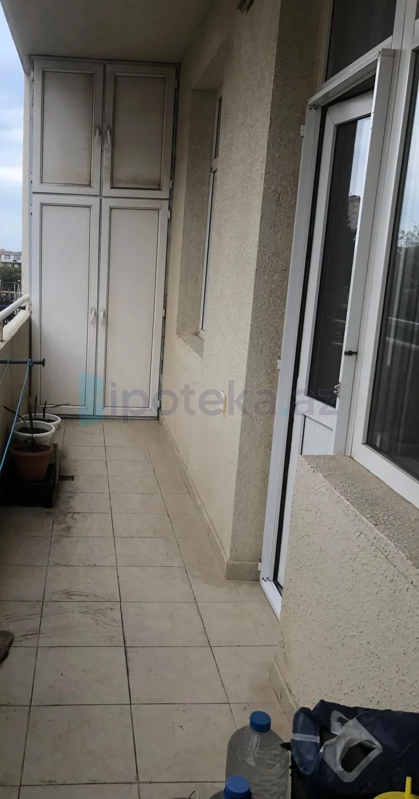 Satılır 3 otaqlı yeni tikili 70 m²