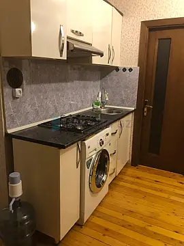Satılır 3 otaqlı yeni tikili 70 m²