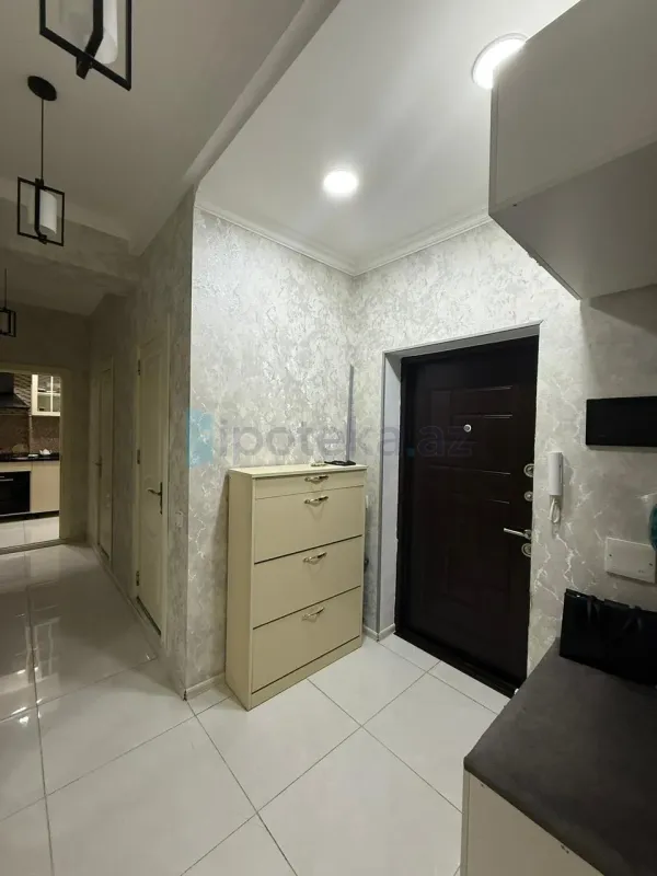 Satılır 3 otaqlı yeni tikili 85 m²