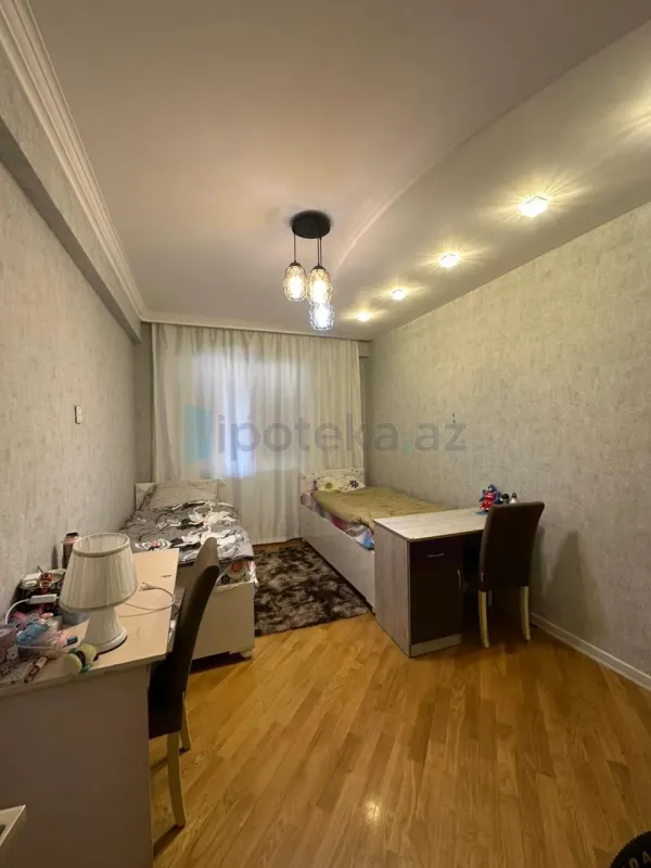 Satılır 3 otaqlı yeni tikili 113 m²