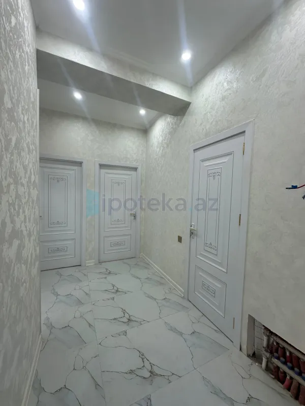 Satılır 2 otaqlı yeni tikili 59 m²
