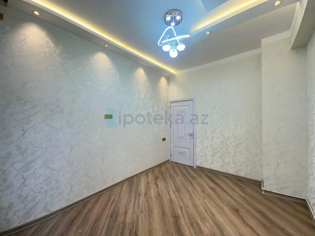 Satılır 2 otaqlı yeni tikili 59 m²