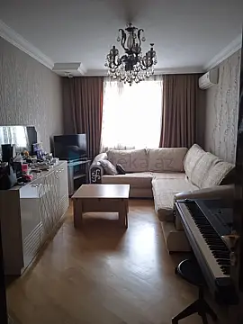 Satılır 4 otaqlı köhnə tikili 85 m² — Bakı, Badamdar 4 otaq 85.00 m²